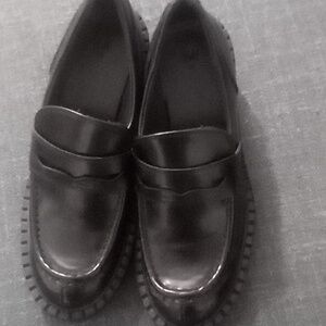 Black block heels h&m shoes perfect for the office or to an event